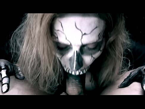 ❤️ Demon jente suger kuk med sin svarte munn og svelger cum. ❤️ Jævla video hos oss no.porn-mate.ru ❌️
